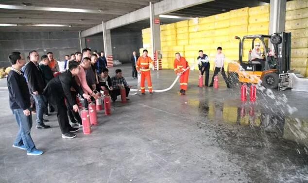 集團(tuán)公司開展消防演練